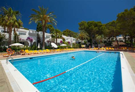Discover the Unique Entertainment Offerings at TUI Magic Life Holiday Village Cala Pada